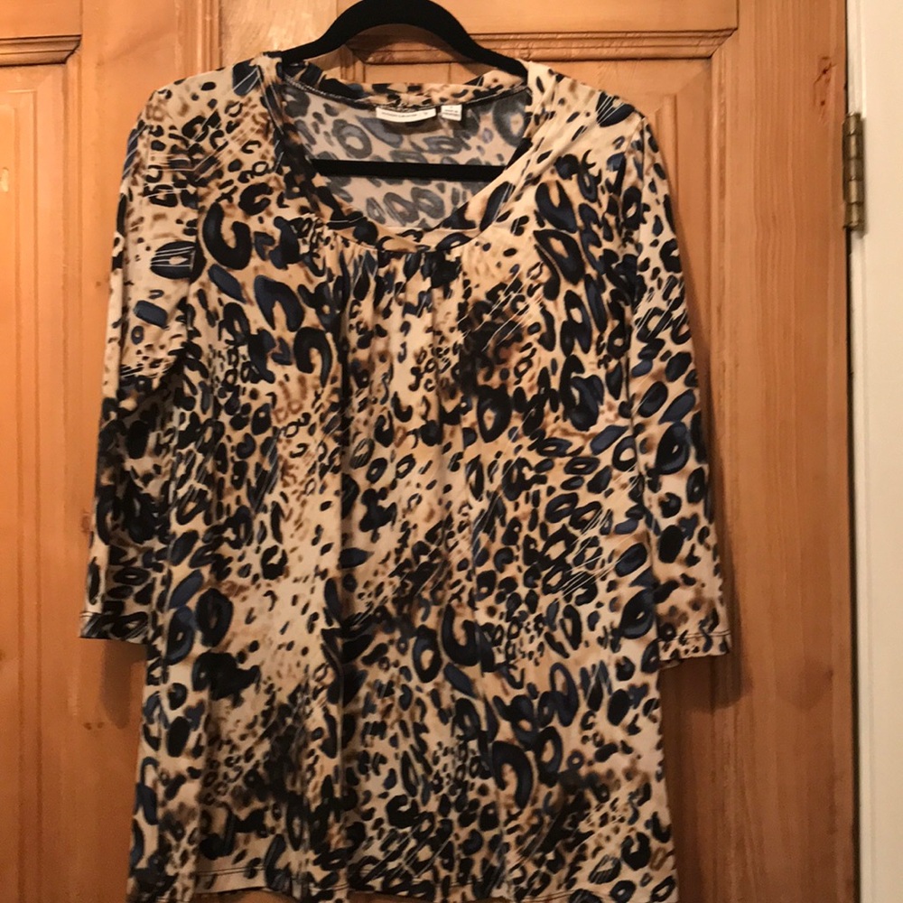 Susan Graver size small top